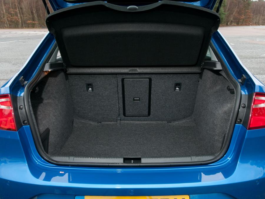  Seat Toledo 2012 года  (UK) (фото 3 из 12)